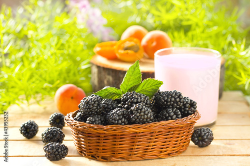 Photo: fresh fruit fresh fruit