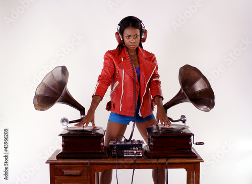 Foto: gramophone dj gramophone dj