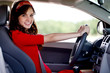 Foto : Happy smiling woman driving car Happy smiling woman driving car