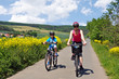 Radtour Mutter mit Sohn