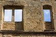 Yburg-Fenster groß und klein