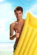 Junge im Urlaub