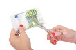 Foto: cutting expenses cutting expenses