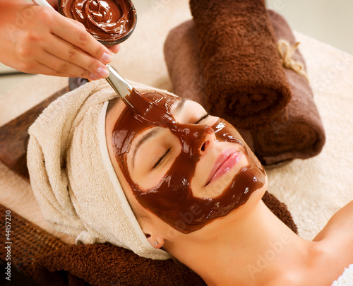Photo: Chocolate Mask Facial Spa. Beauty Spa Salon Chocolate Mask Facial Spa. Beauty Spa Salon