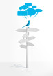 Pajaro azul con globos de texto