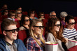 Foto: Group Of Teenage Friends Watching 3D Film In Cinema Group Of Teenage Friends Watching 3D Film In Cinema