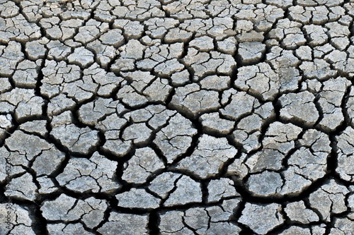 Photo: Dry earth Dry earth