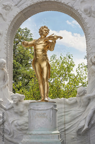 Photo: Johann Strauss Johann Strauss