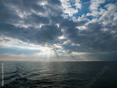 Photo: sunset sunrays sunset sunrays