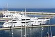Luxusyachten im Hafen von Barcelona