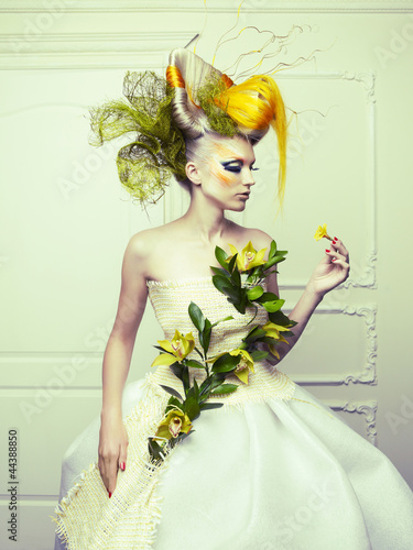 Photo: Lady with avant-garde hair Lady with avant-garde hair