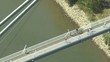 Verkehr auf der Fußgängerbrücke