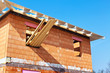 Baustelle und Rohbau eines Wohnhauses