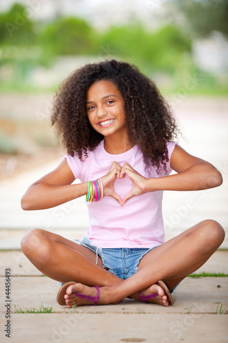 Photo: pretty afro teen pretty afro teen