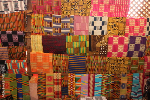 Photo: Kente Stoffe, Bonwire, Ashanti Region, Ghana, Westafrika Kente Stoffe, Bonwire, Ashanti Region, Ghana, Westafrika
