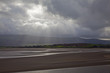 Foto: View of sun shining over estuary in North Wales View of sun shining over estuary in North Wales