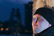 Foto: man look in the night man look in the night