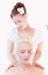 Frau im Massagesalon