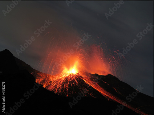 Photo: Powerful volcanic eruption Volcano Stromboli Powerful volcanic eruption Volcano Stromboli