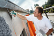 mounting thermal insulation boards