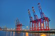 Foto: containerbücken im HAFEN containerbücken im HAFEN