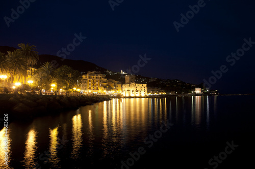 Photo: rapallo waterfront at night rapallo waterfront at night