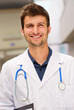 Foto: Portrait Of Young Doctor Portrait Of Young Doctor