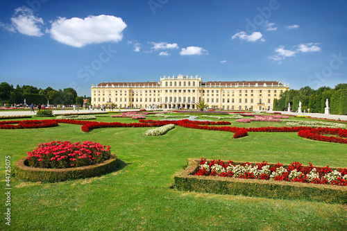 Photo: Schoenbrunn Palace Schoenbrunn Palace