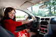 Foto : young girl driving car young girl driving car