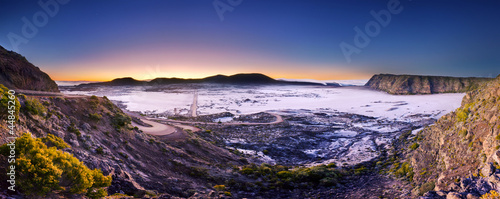 Photo: Plaine des Sables sous le givre - Ile de la Réunion Plaine des Sables sous le givre - Ile de la Réunion