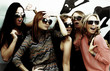 Foto: fashionable girls in sunglasses fashionable girls in sunglasses
