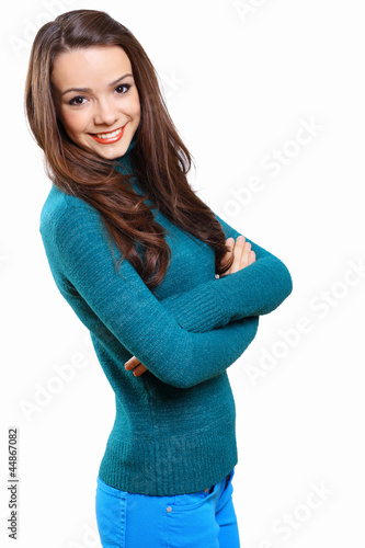 Foto: Young woman wearing warm sweater Young woman wearing warm sweater