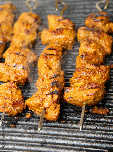 Foto: Indian Lamb Tikka Kebabs Cooking Indian Lamb Tikka Kebabs Cooking