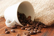 tasse mit cafebohnen