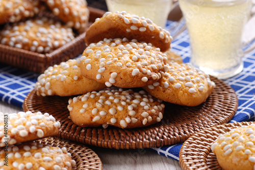 Photo: biscotti tipici siciliani all'anice biscotti tipici siciliani all'anice