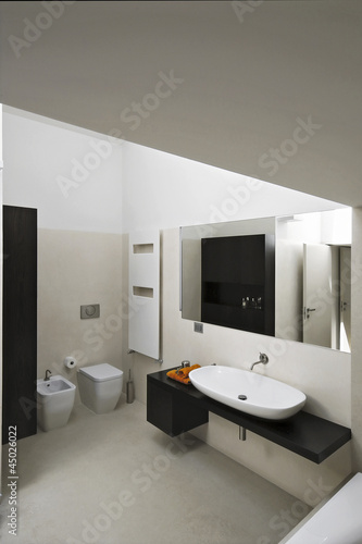 Photo: bagno moderno in mansarda bagno moderno in mansarda
