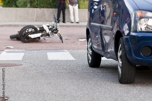 Photo: accident moto 6 accident moto 6
