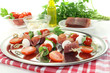 Foto: frische Tomaten-Mozarella-Schinken-Spieße frische Tomaten-Mozarella-Schinken-Spieße