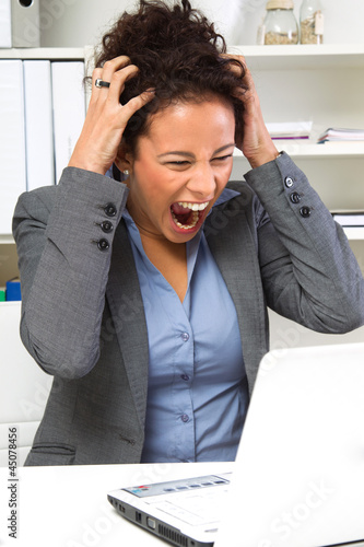 Photo: Wutausbruch im Büro Wutausbruch im Büro