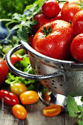 Photo: Fresh tomatoes Fresh tomatoes