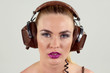 Foto: headphone girl headphone girl
