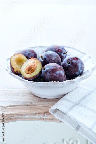 Photo: Plums in a bowl Plums in a bowl
