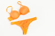 Dessous