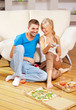 Foto: romantic couple having dinner romantic couple having dinner