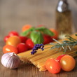 Spaghetti mit bunten Tomaten
