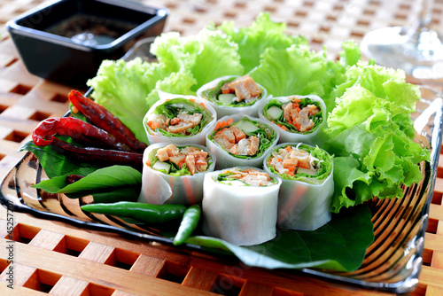 Photo: spring roll spring roll