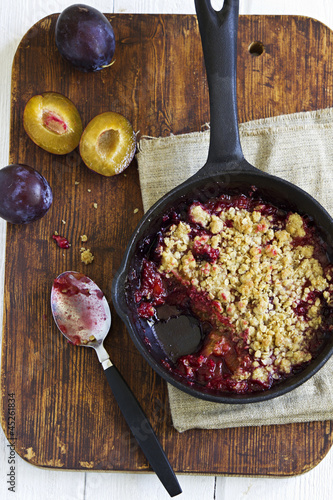Photo: Crumble Crumble