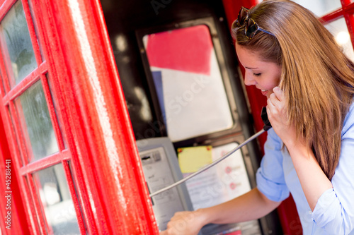 Photo: Woman talking on the phone Woman talking on the phone