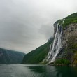 Foto: Famous "Seven Sisters" waterfall Famous "Seven Sisters" waterfall