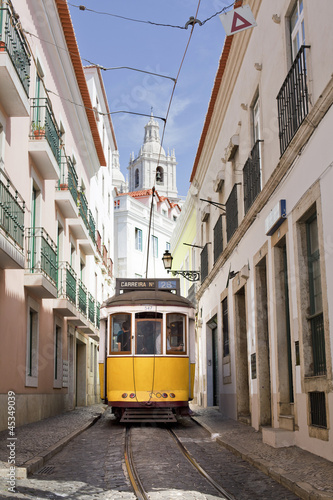 Photo: Tramway Lisboa Tramway Lisboa